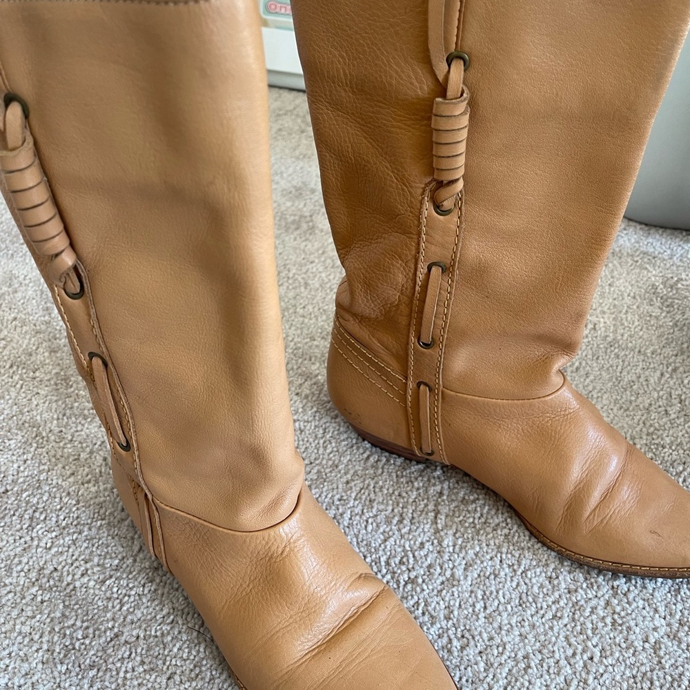 Boots - Picture 2 of 6
